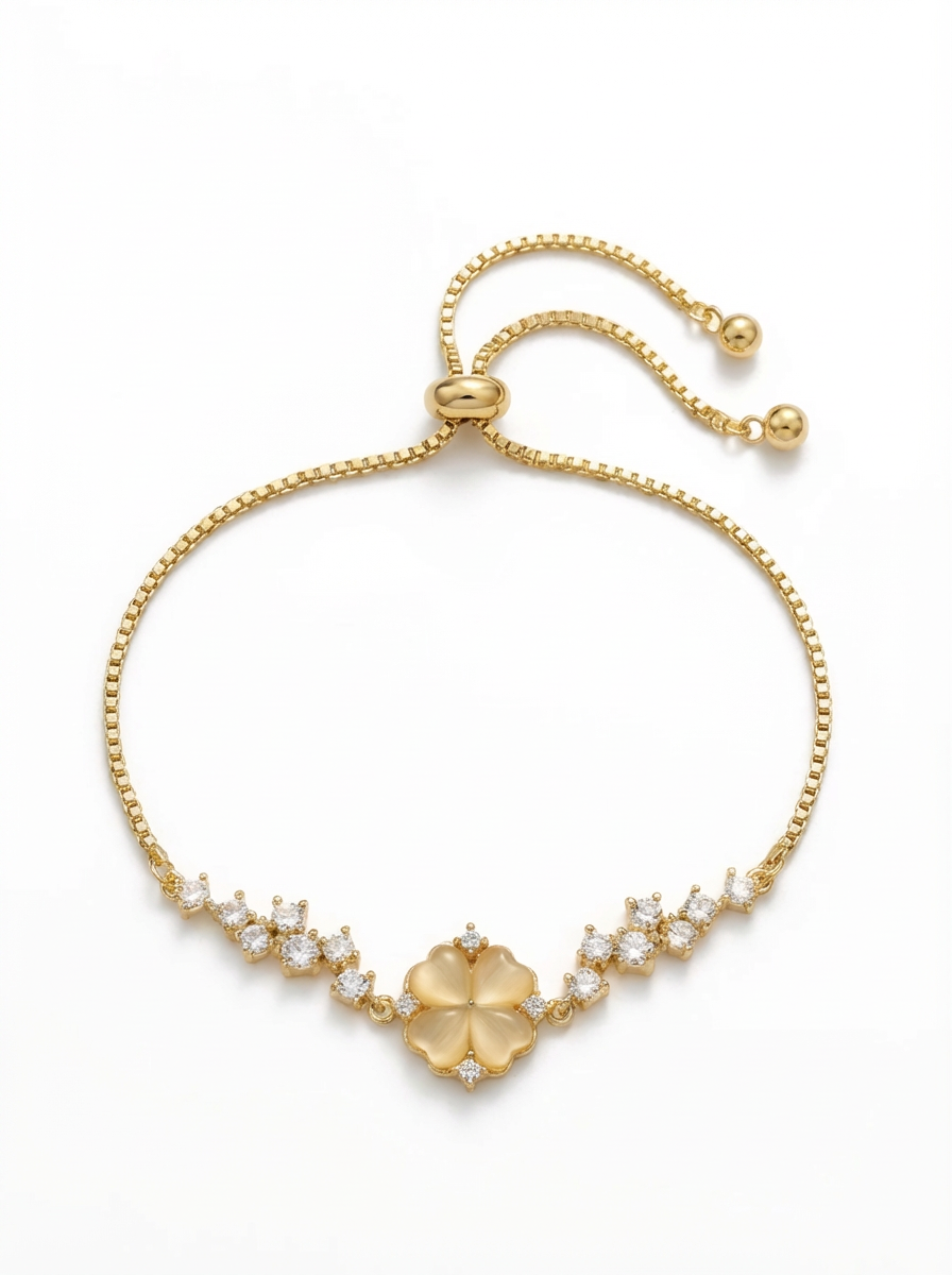 Four-Leaf Clover Pavé Halo Bracelet