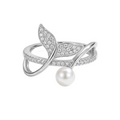 Pavé Wing Interlaced Pearl Ring