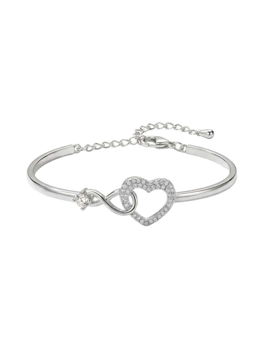 Éternelle Knot Heart Cuff