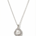 Éclat Double Halo Pearl Pendant Necklace