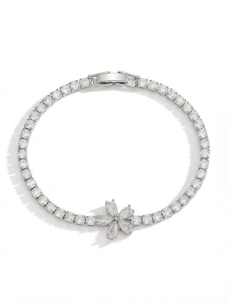 Éclat Crystal Floral Tennis Bracelet
